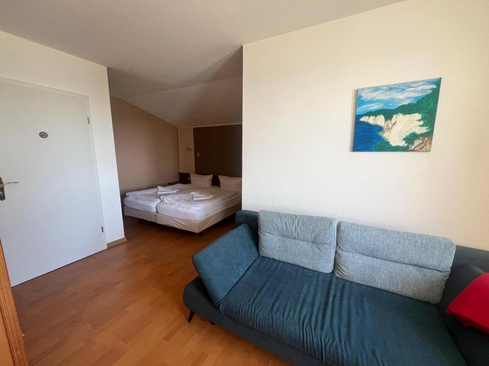 Faehrblick - Pension Direkt Am Wasser Sassnitz Extérieur photo